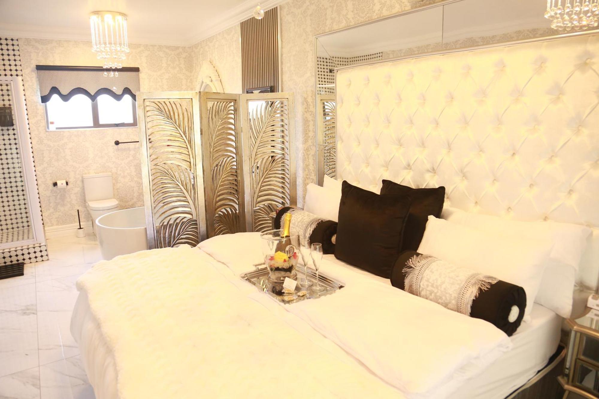 Villa Grande Luxury Accommodation Welkom Bagian luar foto